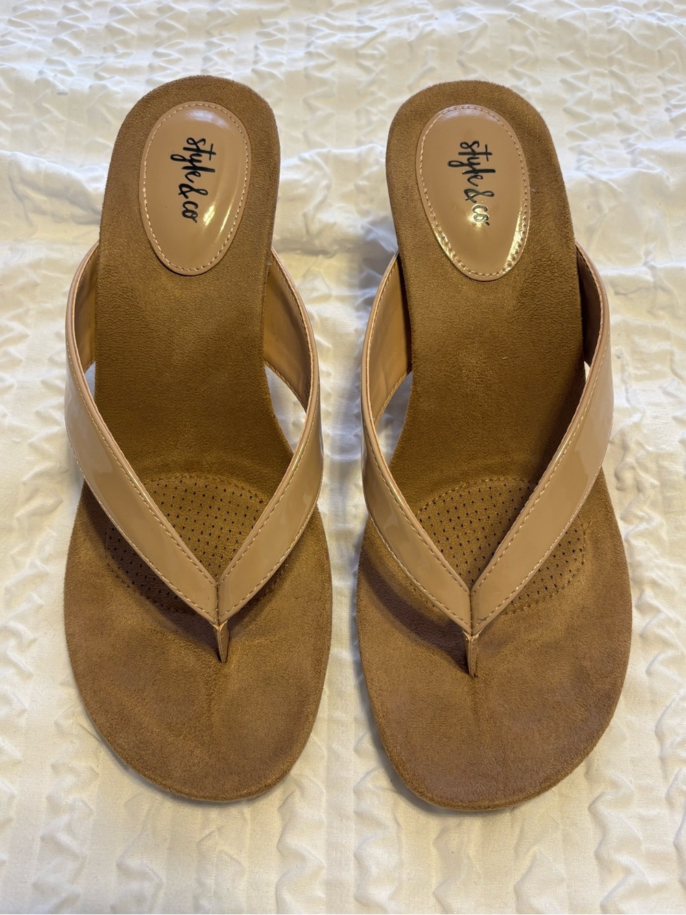 Style & Co. Women’s Tan Thong Wedge Sandals with Glossy Nude Straps